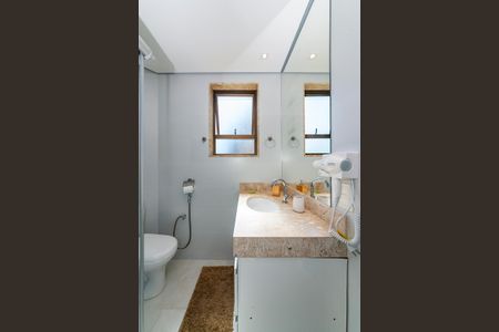 Studio para alugar com 28m², 1 quarto e sem vaga Studio para alugar com 28m², 1 quarto e sem vagaBanheiro