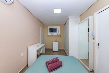 Studio para alugar com 28m², 1 quarto e sem vaga Studio para alugar com 28m², 1 quarto e sem vagaKitnet