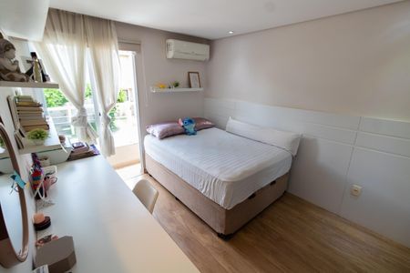 Casa de condomínio à venda com 90m², 3 quartos e 2 vagas Casa de condomínio à venda com 90m², 3 quartos e 2 vagasSUITE