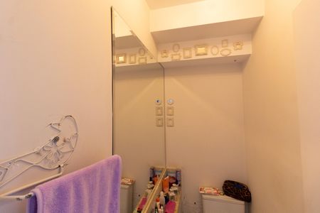 Casa de condomínio à venda com 90m², 3 quartos e 2 vagas Casa de condomínio à venda com 90m², 3 quartos e 2 vagasLAVABO