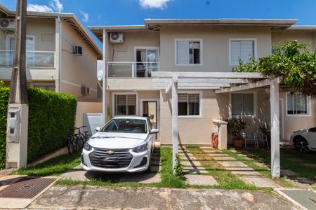 Casa de condomínio à venda com 90m², 3 quartos e 2 vagas Casa de condomínio à venda com 90m², 3 quartos e 2 vagasFACHADA