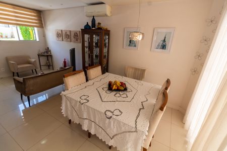 Casa de condomínio à venda com 90m², 3 quartos e 2 vagas Casa de condomínio à venda com 90m², 3 quartos e 2 vagasCOPA