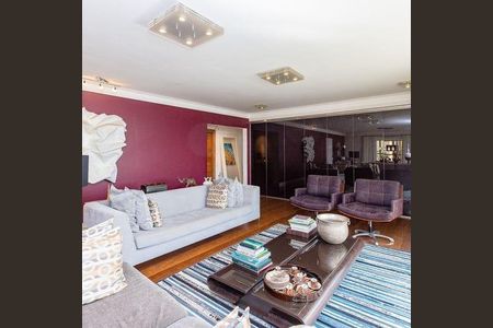 Apartamento à venda com 366m², 3 quartos e 6 vagas