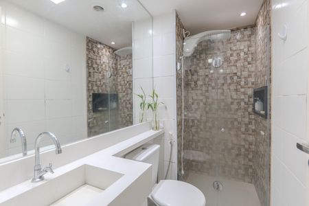 Apartamento à venda com 36m², 2 quartos e sem vaga Apartamento à venda com 36m², 2 quartos e sem vagaBanheiro