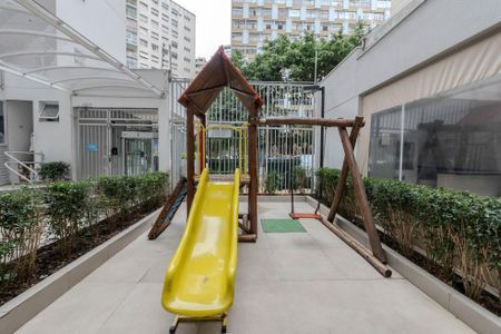 Apartamento à venda com 36m², 2 quartos e sem vaga Apartamento à venda com 36m², 2 quartos e sem vagaÁrea comum - Playground