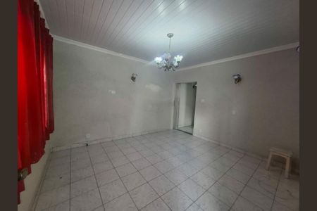Casa à venda com 100m², 2 quartos e 1 vaga
