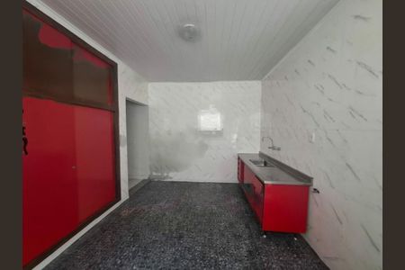 Casa à venda com 100m², 2 quartos e 1 vaga