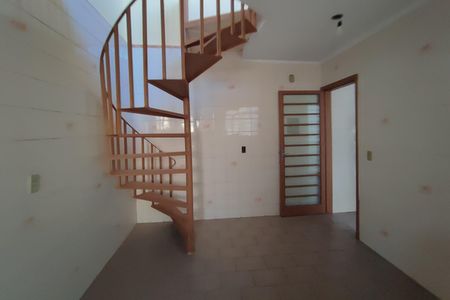 Casa à venda com 220m², 4 quartos e 2 vagas Casa à venda com 220m², 4 quartos e 2 vagasEdícula - Cozinha