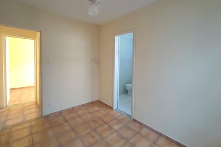 Casa à venda com 220m², 4 quartos e 2 vagas Casa à venda com 220m², 4 quartos e 2 vagasQuarto Suíte