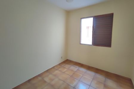 Casa à venda com 220m², 4 quartos e 2 vagas Casa à venda com 220m², 4 quartos e 2 vagasQuarto 2