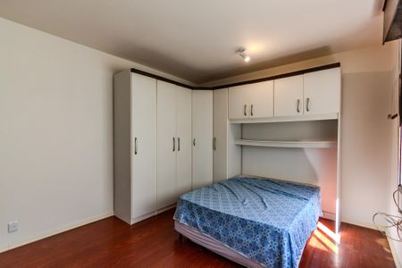 Studio à venda com 40m², 1 quarto e sem vaga Studio à venda com 40m², 1 quarto e sem vagaSala/Quarto