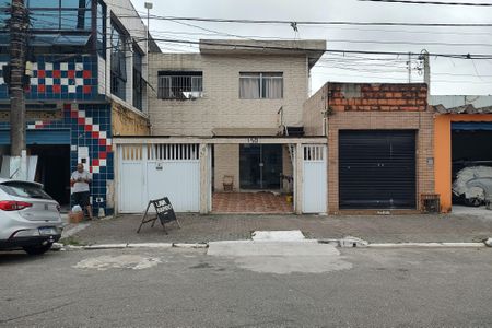 Casa de condomínio para alugar com 25m², 0 quarto e sem vaga Casa de condomínio para alugar com 25m², 0 quarto e sem vagaFachada