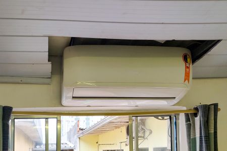 Casa de condomínio para alugar com 25m², 0 quarto e sem vaga Casa de condomínio para alugar com 25m², 0 quarto e sem vagaStudio