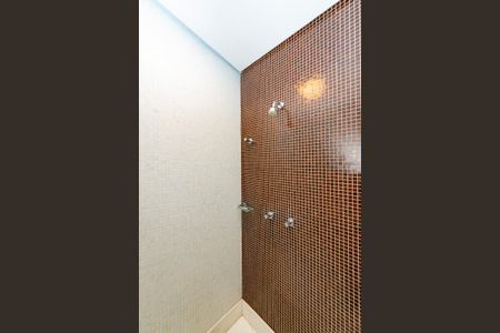 Casa à venda com 516m², 4 quartos e 4 vagas Casa à venda com 516m², 4 quartos e 4 vagasBanheiro Social 1