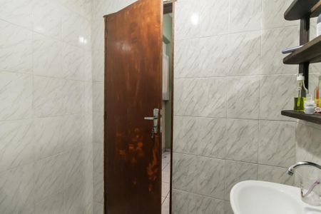 Casa à venda com 300m², 2 quartos e 8 vagas Casa à venda com 300m², 2 quartos e 8 vagasBanheiro