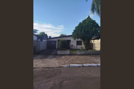 Casa para alugar com 86m², 2 quartos e 1 vaga Casa para alugar com 86m², 2 quartos e 1 vagaFachada