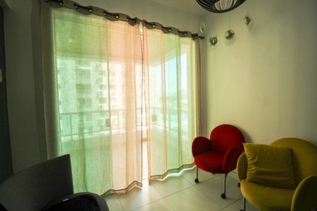 Apartamento à venda com 86m², 2 quartos e 1 vaga Apartamento à venda com 86m², 2 quartos e 1 vagaSala