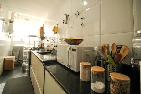 Apartamento à venda com 86m², 2 quartos e 1 vaga Apartamento à venda com 86m², 2 quartos e 1 vagaCozinha