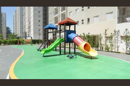 Apartamento à venda com 65m², 3 quartos e 1 vaga Apartamento à venda com 65m², 3 quartos e 1 vagaÁrea comum - Playground