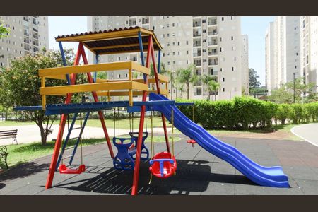Apartamento à venda com 65m², 3 quartos e 1 vaga Apartamento à venda com 65m², 3 quartos e 1 vagaÁrea comum - Playground