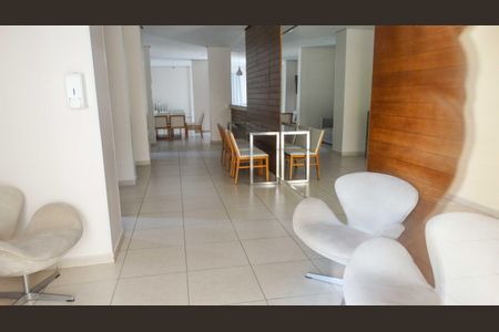 Apartamento à venda com 65m², 3 quartos e 1 vaga Apartamento à venda com 65m², 3 quartos e 1 vagaÁrea comum - Salão de festas