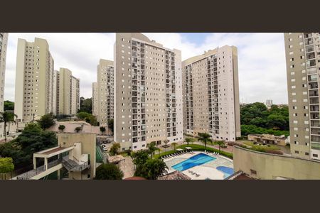 Apartamento à venda com 65m², 3 quartos e 1 vaga Apartamento à venda com 65m², 3 quartos e 1 vagaVista do Quarto 2
