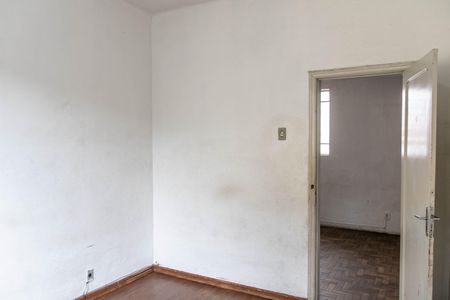 Apartamento à venda com 190m², 3 quartos e 4 vagas Apartamento à venda com 190m², 3 quartos e 4 vagasQuarto 1