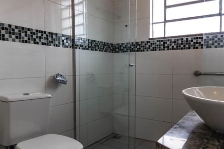 Apartamento à venda com 190m², 3 quartos e 4 vagas Apartamento à venda com 190m², 3 quartos e 4 vagasBanheiro