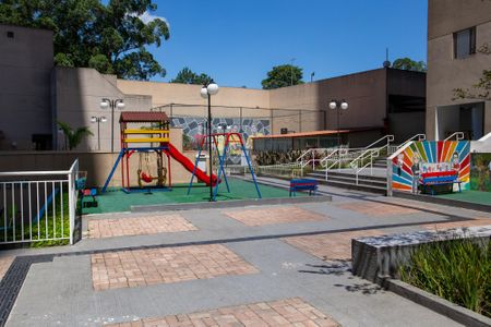 Apartamento para alugar com 44m², 2 quartos e 1 vaga Apartamento para alugar com 44m², 2 quartos e 1 vagaPlayground