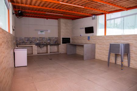 Apartamento para alugar com 44m², 2 quartos e 1 vaga Apartamento para alugar com 44m², 2 quartos e 1 vagaChurrasqueira