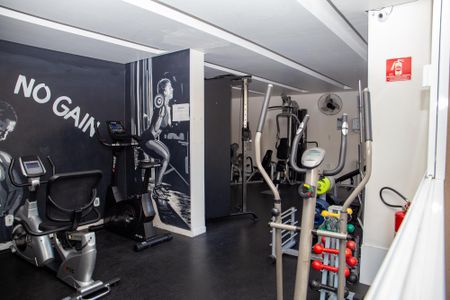 Apartamento para alugar com 44m², 2 quartos e 1 vaga Apartamento para alugar com 44m², 2 quartos e 1 vagaAcademia