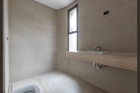 Apartamento à venda com 377m², 4 quartos e 5 vagas Apartamento à venda com 377m², 4 quartos e 5 vagasBanheiro