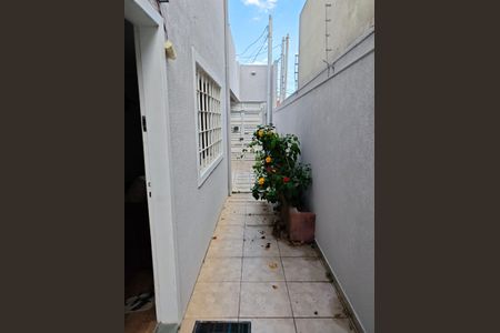 Casa à venda com 170m², 3 quartos e 2 vagas Casa à venda com 170m², 3 quartos e 2 vagasQuintal