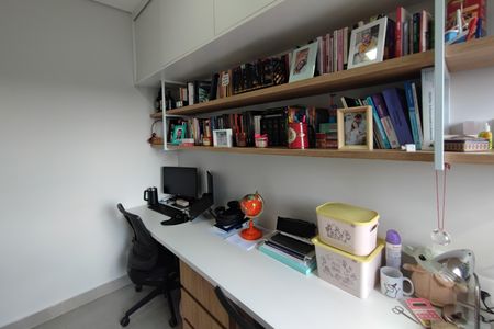 Apartamento à venda com 77m², 3 quartos e 2 vagas Apartamento à venda com 77m², 3 quartos e 2 vagasQuarto 3