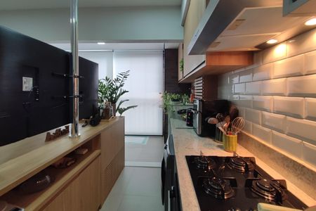 Apartamento à venda com 77m², 3 quartos e 2 vagas Apartamento à venda com 77m², 3 quartos e 2 vagasCozinha e Área de Serviço