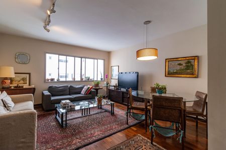 Apartamento à venda com 109m², 4 quartos e 1 vaga Apartamento à venda com 109m², 4 quartos e 1 vagaSala