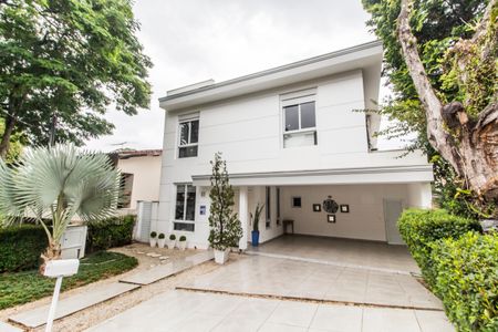 Casa de condomínio para alugar com 420m², 1 quarto e 4 vagas Casa de condomínio para alugar com 420m², 1 quarto e 4 vagasGaragem