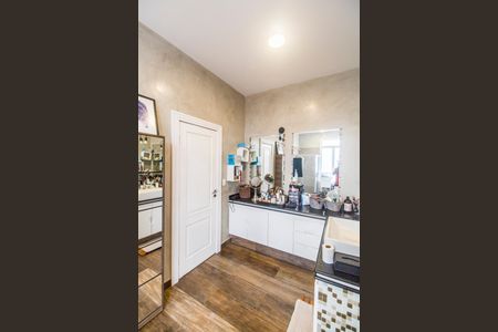 Casa de condomínio para alugar com 420m², 1 quarto e 4 vagas Casa de condomínio para alugar com 420m², 1 quarto e 4 vagasBanheiro da Suíte 1