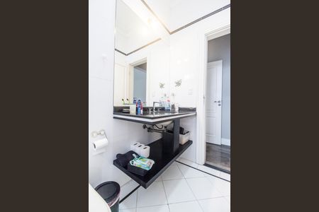 Casa de condomínio para alugar com 420m², 1 quarto e 4 vagas Casa de condomínio para alugar com 420m², 1 quarto e 4 vagasBanheiro da Suíte 3