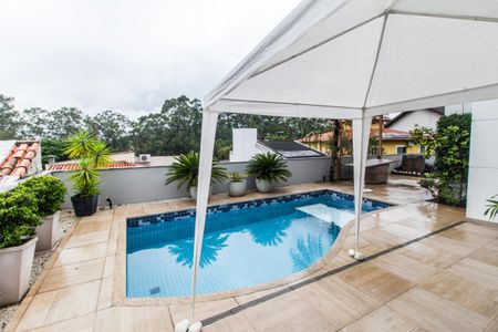 Casa de condomínio para alugar com 420m², 1 quarto e 4 vagas Casa de condomínio para alugar com 420m², 1 quarto e 4 vagasPiscina