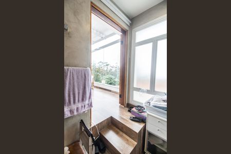 Casa de condomínio para alugar com 420m², 1 quarto e 4 vagas Casa de condomínio para alugar com 420m², 1 quarto e 4 vagasBanheiro da Suíte 1