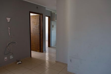 Apartamento à venda com 50m², 2 quartos e 1 vaga Apartamento à venda com 50m², 2 quartos e 1 vagaSala