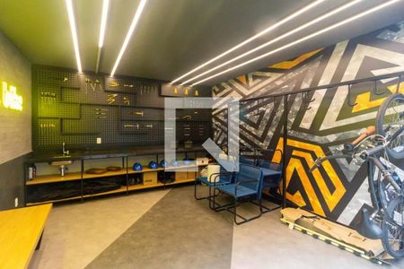 Studio à venda com 27m², 1 quarto e sem vaga Studio à venda com 27m², 1 quarto e sem vagaOficina