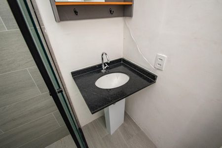 Studio à venda com 27m², 1 quarto e sem vaga Studio à venda com 27m², 1 quarto e sem vagaBanheiro