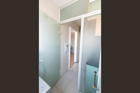 Studio à venda com 27m², 1 quarto e sem vaga Studio à venda com 27m², 1 quarto e sem vagaÁrea de serviço