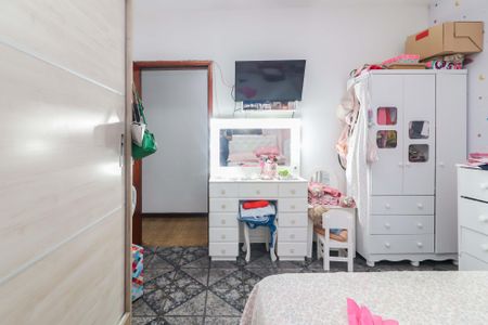 Casa à venda com 330m², 4 quartos e 5 vagas Casa à venda com 330m², 4 quartos e 5 vagasCasa 1 - Quarto 1