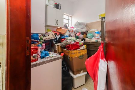 Casa à venda com 330m², 4 quartos e 5 vagas Casa à venda com 330m², 4 quartos e 5 vagasCasa 1 - Cozinha