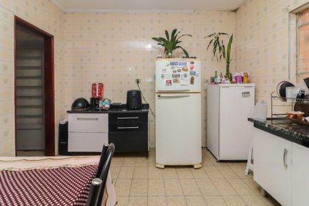 Casa à venda com 330m², 4 quartos e 5 vagas Casa à venda com 330m², 4 quartos e 5 vagasCasa 1 - Cozinha