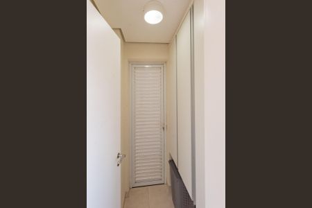 Apartamento à venda com 138m², 3 quartos e 2 vagas Apartamento à venda com 138m², 3 quartos e 2 vagasÁrea de Serviço