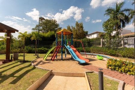 Apartamento à venda com 138m², 3 quartos e 2 vagas Apartamento à venda com 138m², 3 quartos e 2 vagasÁrea comum - Playground